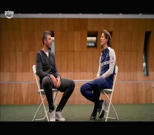 球星欧文左,膝受伤,继承科比遗,开宝体育官网,APP下载,注册领彩金,官方网站,网站入口